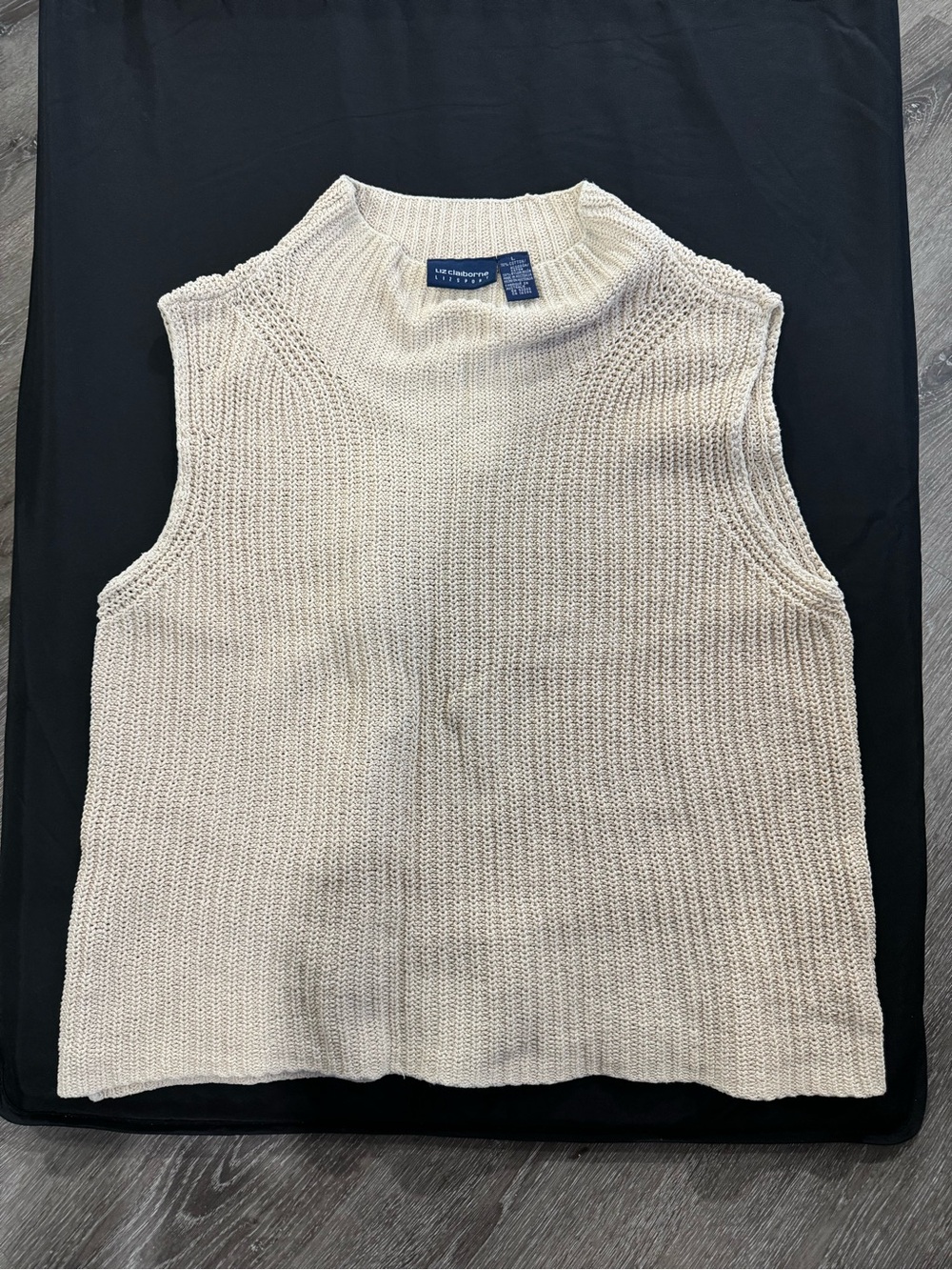 Liz Claiborne Cream Open-Weave Knit Sleeveless Top